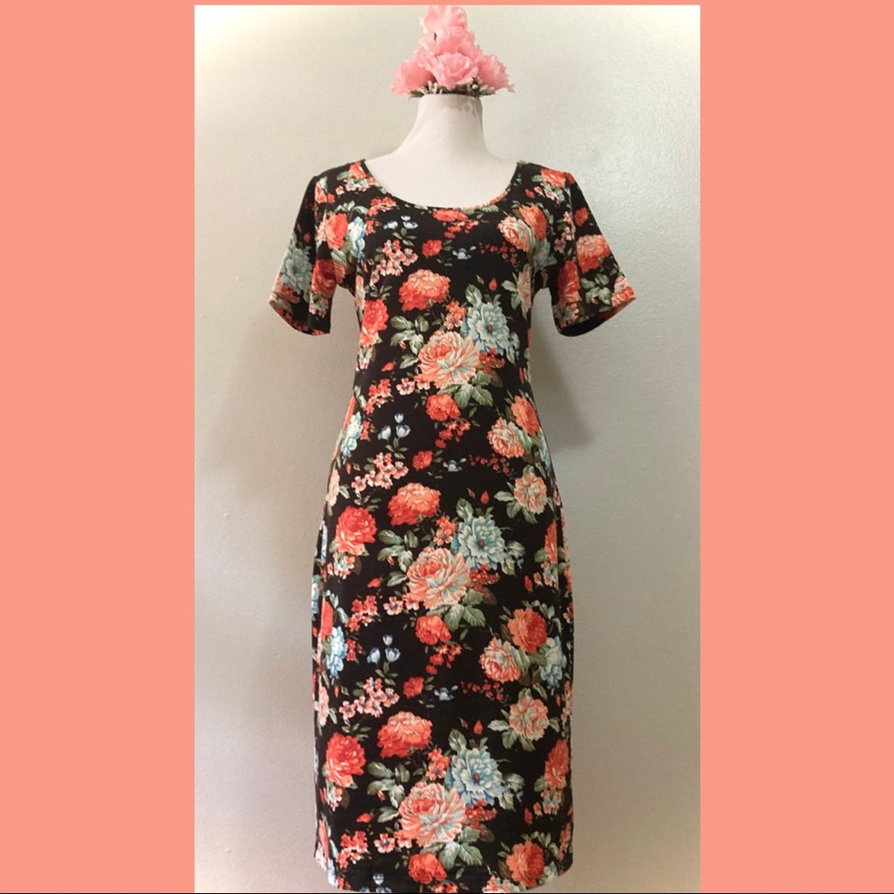 Black Floral Bodycon Dress
